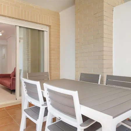 Marina Dor Oropesa *